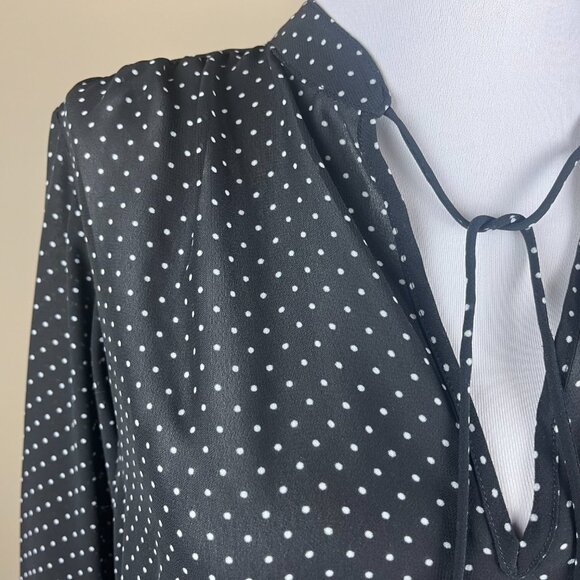 Chaps 3/4 Sleeve Blouse Size M Black White, Polka Dot Print, V-neck with Tie - Picture 3 of 8